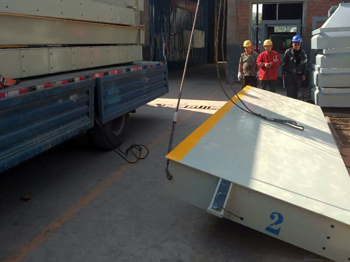 鄭州新峰機械制造有限公司16m-100噸出口型汽車衡案例