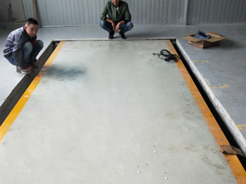 河南速達(dá)電動(dòng)車SCS-5T電子地磅