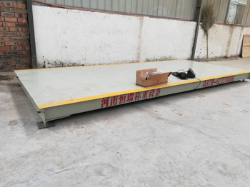 鄭州市百川環(huán)境科技10噸電子地磅